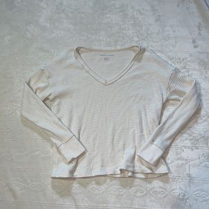 American‎ Eagle top